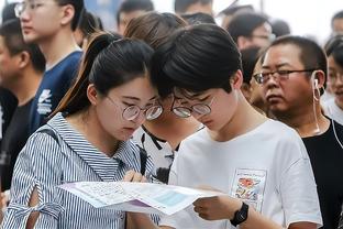 东契奇谈被太阳球迷嘘：很有意思 我投中他们球馆就安静下来了